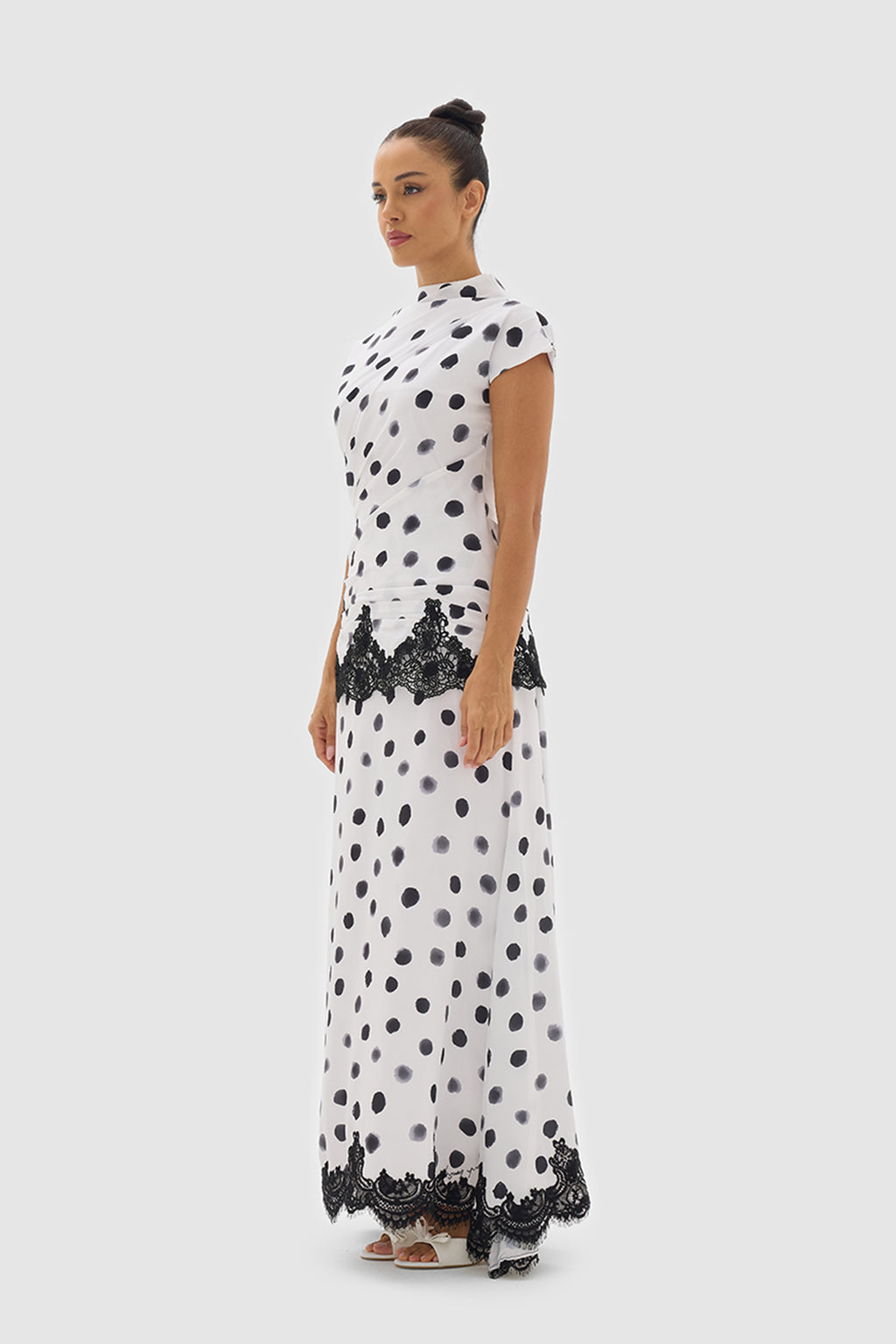 POLKA DOTS-001