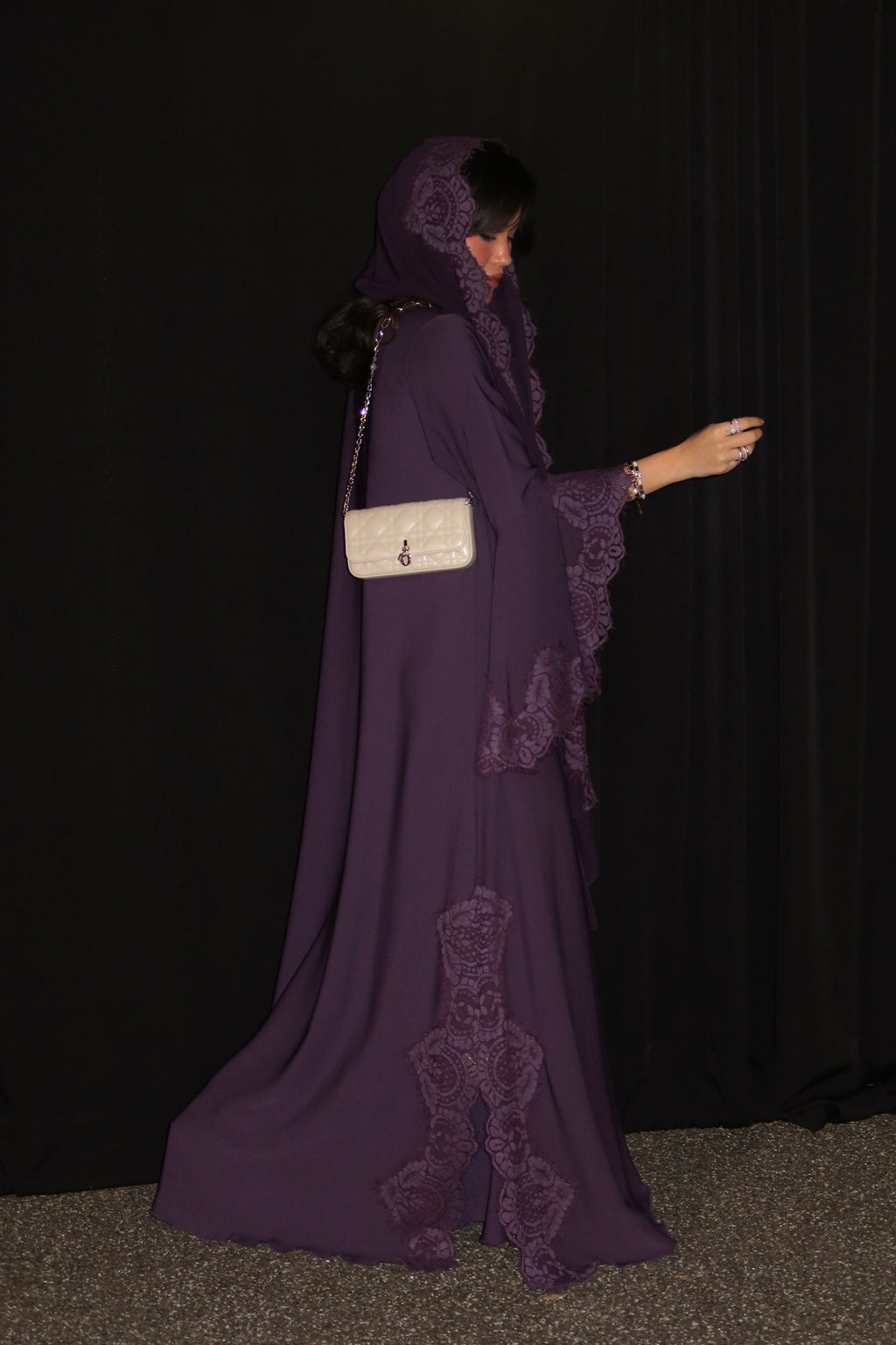 ALISHA-009